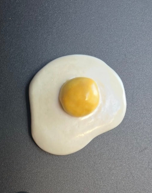 Egg Magnet